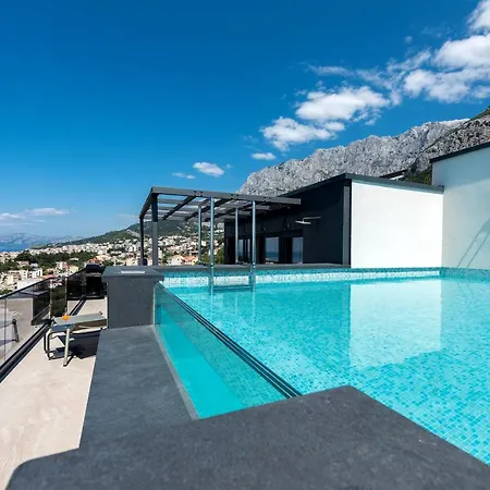 Aurelia 2 ヴィラ *